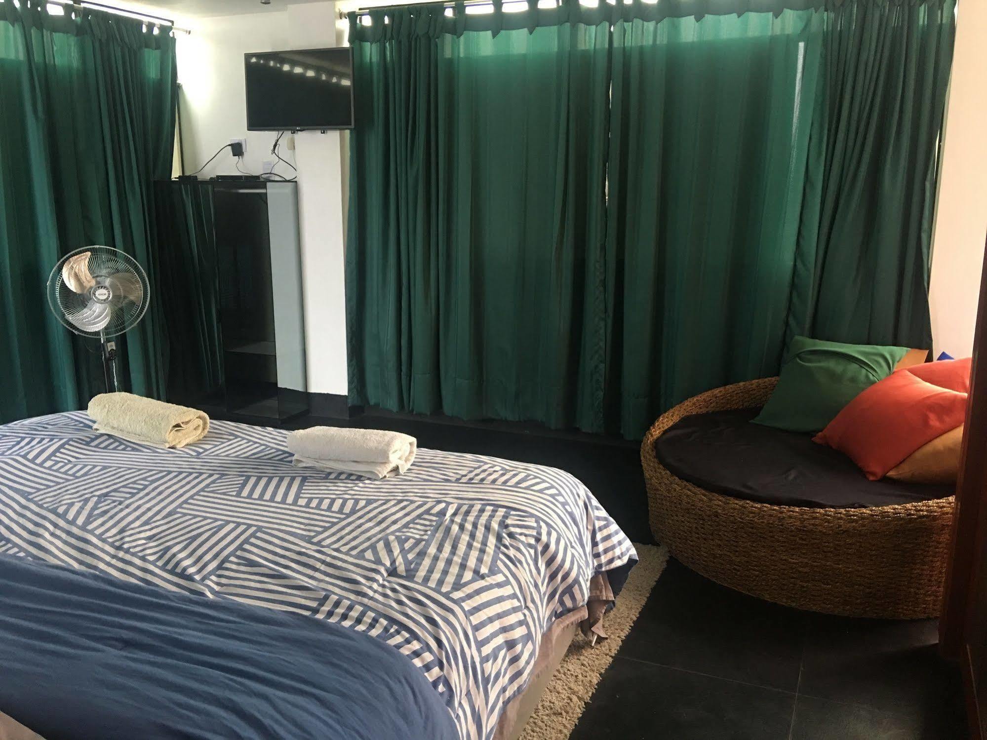 Ica Adventures Bed & Breakfast Ngoại thất bức ảnh