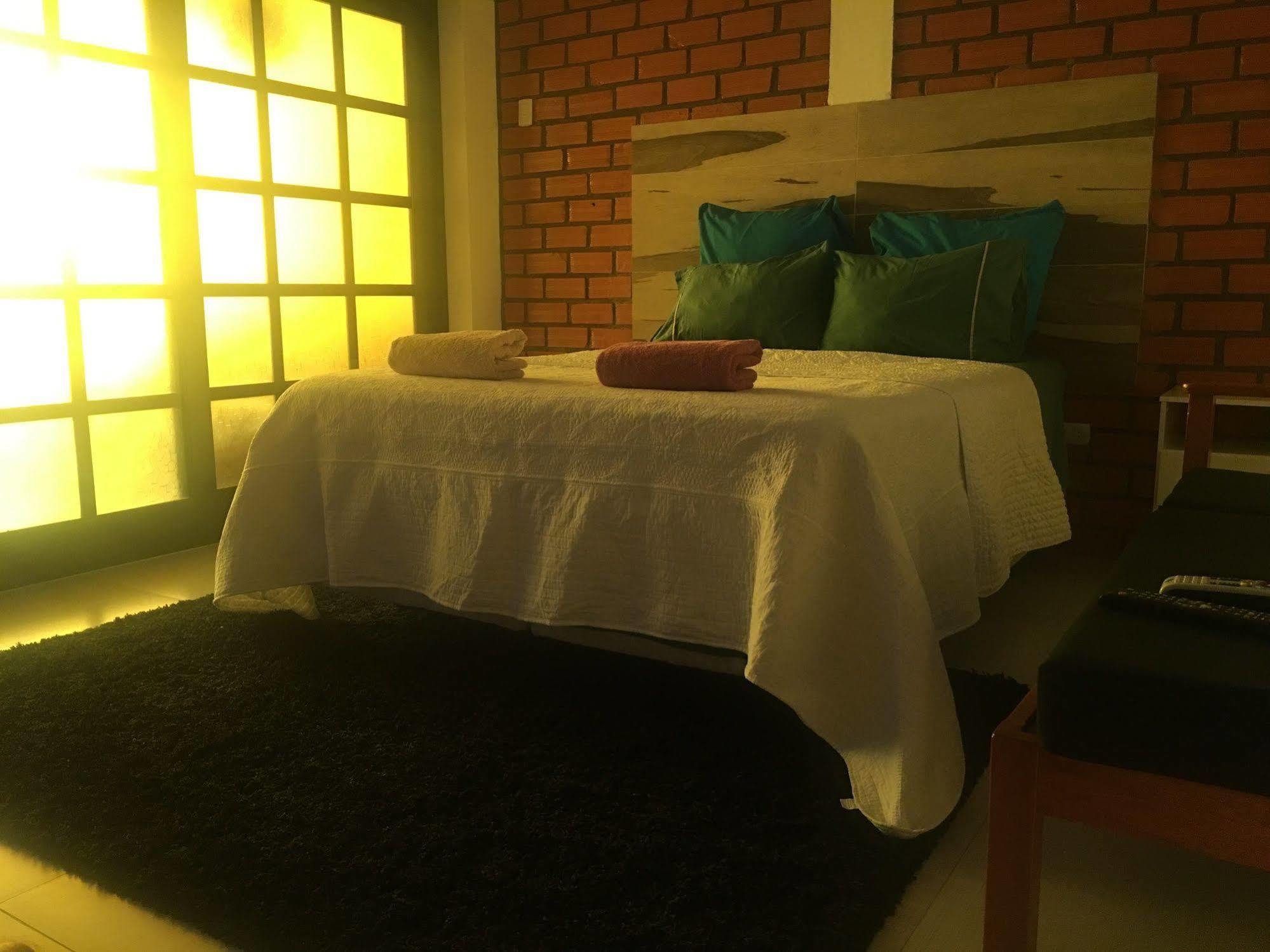 Ica Adventures Bed & Breakfast Ngoại thất bức ảnh